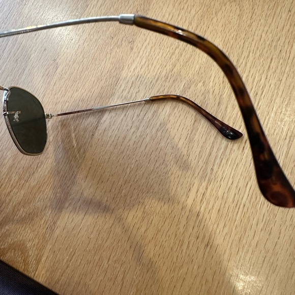 Ray-Ban - Picture 3 of 3